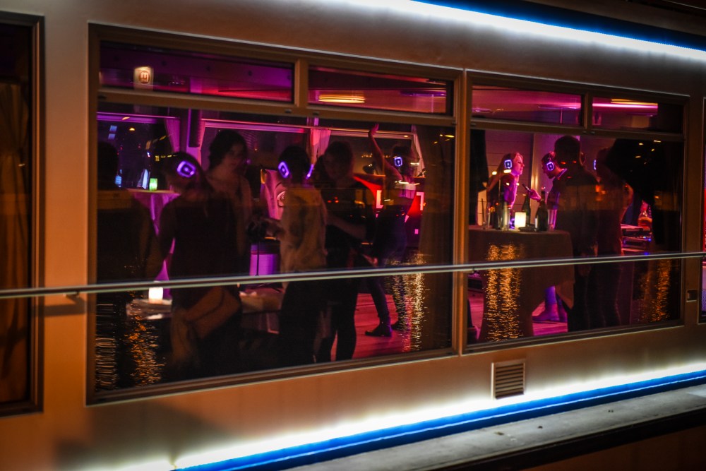 Silentparty_ZSG_S-9396